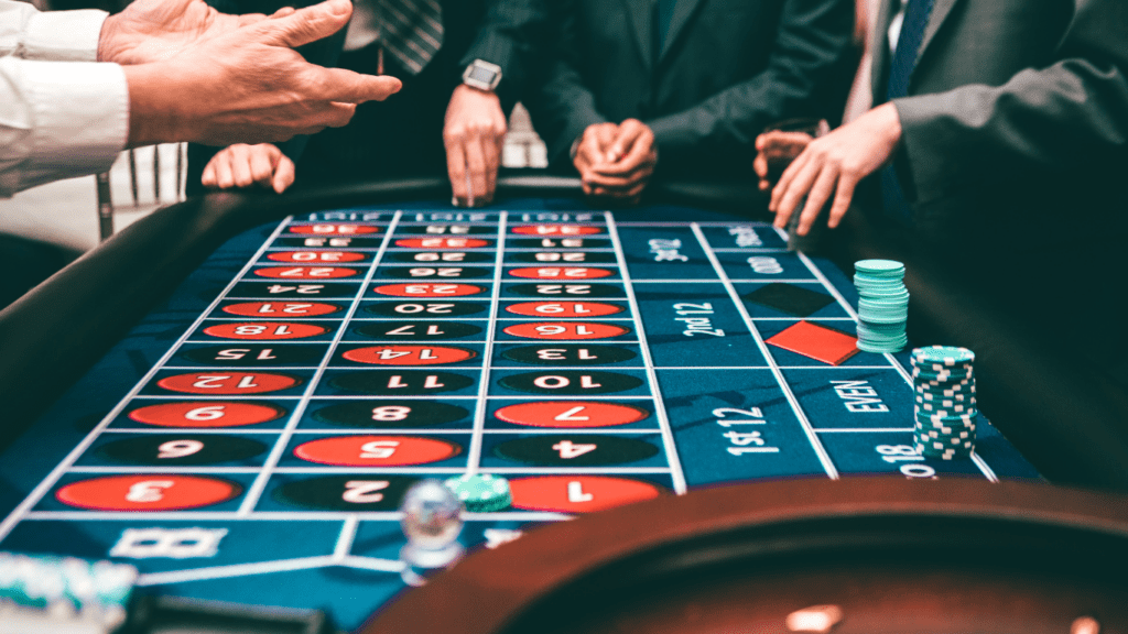 gamblers in roulette table